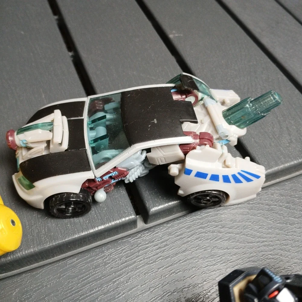 ASSORTED LOT OF 5 VTG + MODERN TRANSFORMERS VEHICLES FIGURES INCOMPLETE/COMPLETE